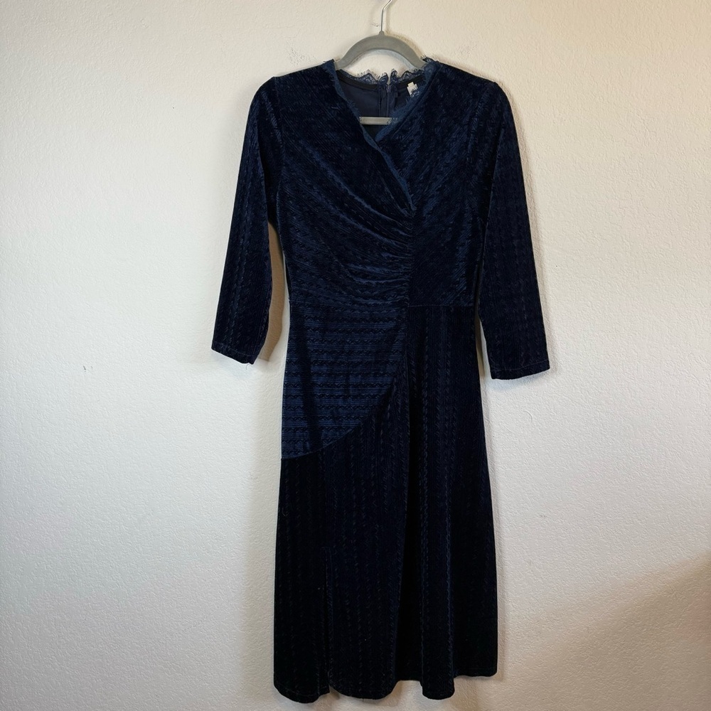 Dark Navy Blue Velvet Surplice Vintage Inspired Knee Length Dress Size Large